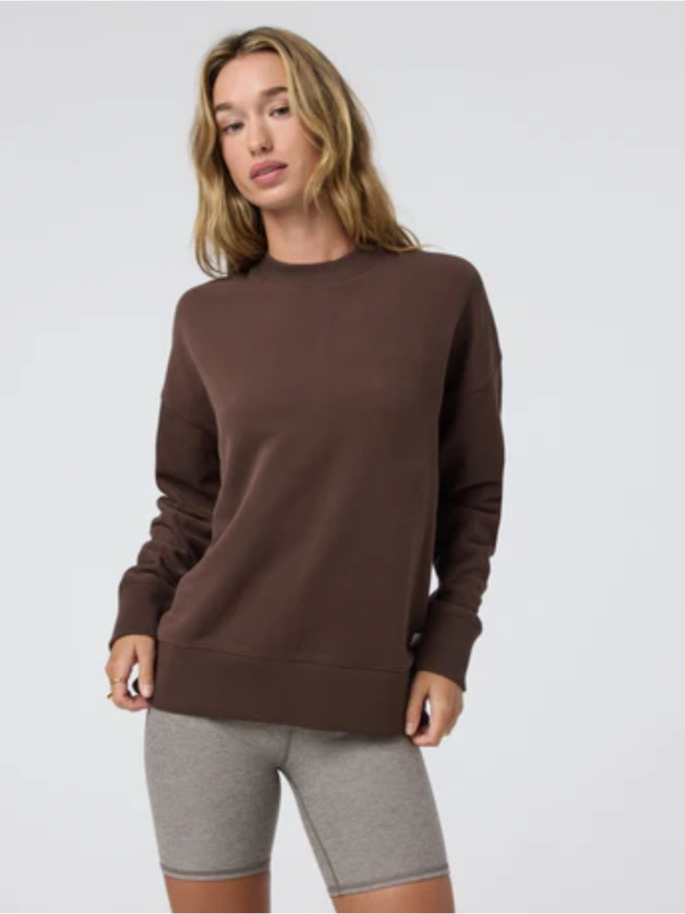 Vuori Women’s Crewneck Sweater in Chocolate Brown